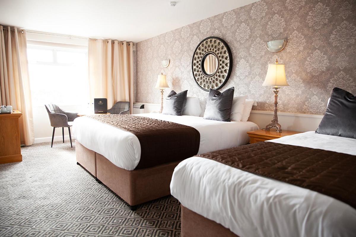 Greville Arms Hotel Μουλινγκάρ Εξωτερικό φωτογραφία